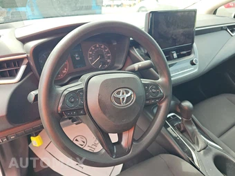 2024 Toyota Corolla LE Sedan - miniatura 10