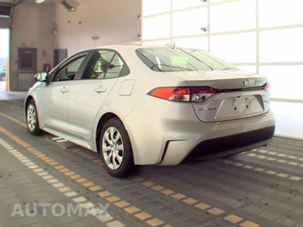 2024 Toyota Corolla LE Sedan - miniatura 6