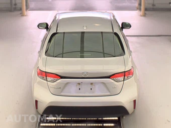 2024 Toyota Corolla LE Sedan - miniatura 6