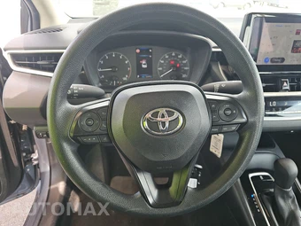 2024 Toyota Corolla LE Sedan - miniatura 10