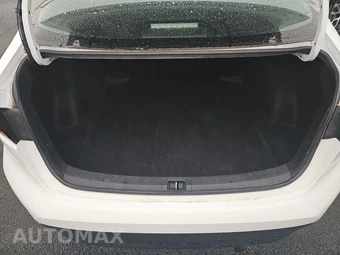 2024 Toyota Corolla LE Sedan - miniatura 16