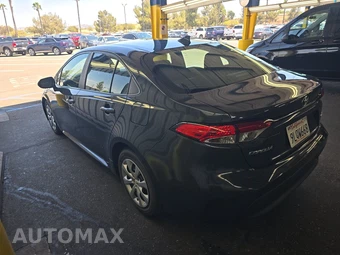 2024 Toyota Corolla LE Sedan - miniatura 6