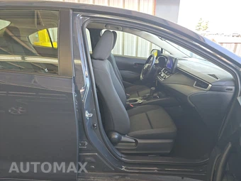 2024 Toyota Corolla LE Sedan - miniatura 8