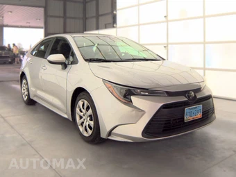 2024 Toyota Corolla LE Sedan - miniatura 3