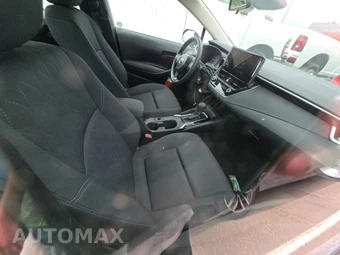2024 Toyota Corolla LE Sedan - miniatura 8