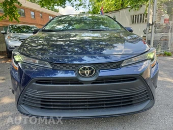 2024 Toyota Corolla LE Sedan - miniatura 2