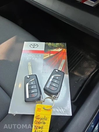 2024 Toyota Corolla LE Sedan - miniatura 22