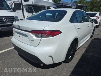 2024 Toyota Corolla LE Sedan - miniatura 4