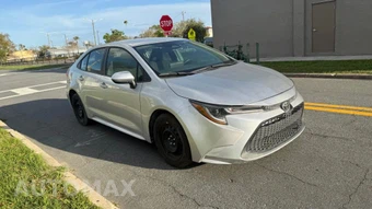 2024 Toyota Corolla LE Sedan - miniatura 3
