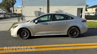 2024 Toyota Corolla LE Sedan - miniatura 4