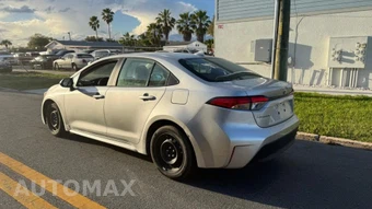2024 Toyota Corolla LE Sedan - miniatura 6
