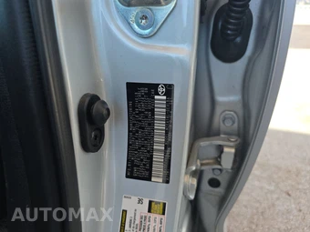 2024 Toyota Corolla LE Sedan - miniatura 14