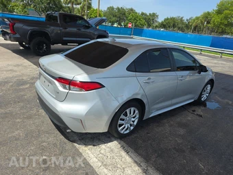 2024 Toyota Corolla LE Sedan - miniatura 4