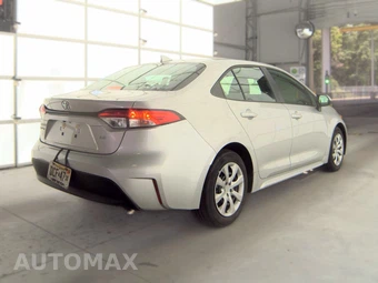 2024 Toyota Corolla LE Sedan - miniatura 4