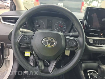 2024 Toyota Corolla LE Sedan - miniatura 10