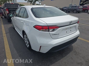 2024 Toyota Corolla LE Sedan - miniatura 6
