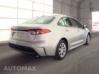 2024 Toyota Corolla LE Sedan - miniatura 4