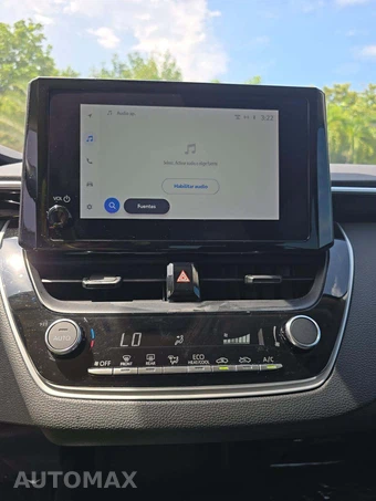 2024 Toyota Corolla LE Sedan – miniatura 10