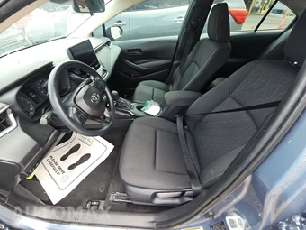 2024 Toyota Corolla LE Sedan - miniatura 7