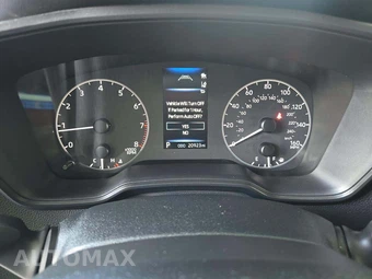 2024 Toyota Corolla Nightshade Edition Sedan - miniatura 6