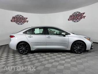 2024 Toyota Corolla SE Sedan - miniatura 8