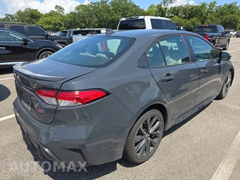 2024 Toyota Corolla SE Sedan - miniatura 4