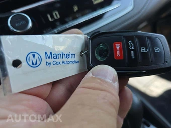 2024 Toyota Corolla SE Sedan - miniatura 8