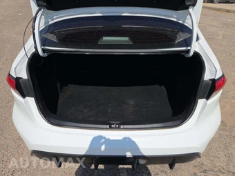 2024 Toyota Corolla SE Sedan - miniatura 11