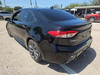 2024 Toyota Corolla SE Sedan – miniatura 2