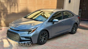 2024 Toyota Corolla SE Sedan - miniatura 10