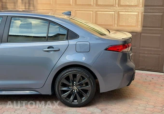 2024 Toyota Corolla SE Sedan - miniatura 13