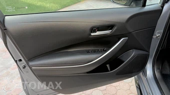 2024 Toyota Corolla SE Sedan - miniatura 25