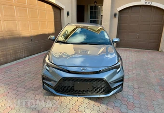 2024 Toyota Corolla SE Sedan - miniatura 4