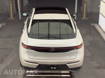 2024 Toyota Crown Limited - miniatura 5