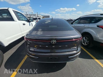2024 Toyota Crown Limited – miniatura 5