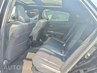 2024 Toyota Crown Platinum - miniatura 16