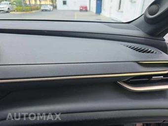 2024 Toyota Crown Platinum – miniatura 19