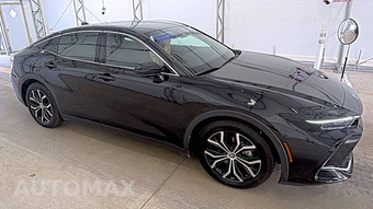 2024 Toyota Crown XLE – miniatura 3