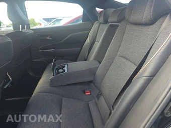 2024 Toyota Crown XLE – miniatura 13