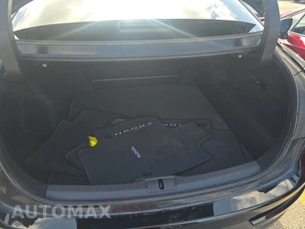 2024 Toyota Crown XLE – miniatura 17