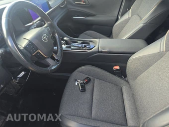 2024 Toyota Crown XLE – miniatura 7