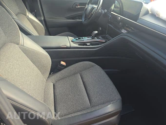 2024 Toyota Crown XLE – miniatura 8