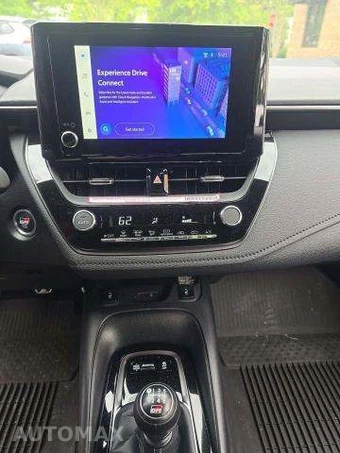 2024 Toyota GR Corolla Premium - miniatura 10