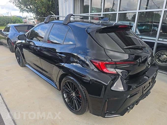 2024 Toyota GR Corolla Premium - miniatura 2