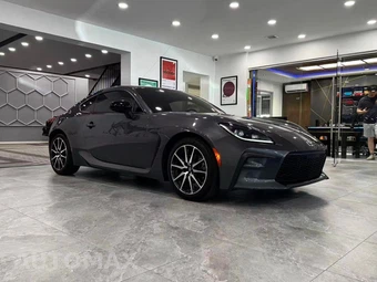 2024 Toyota GR86 – miniatura 3