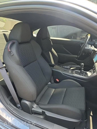 2024 Toyota GR86 – miniatura 43