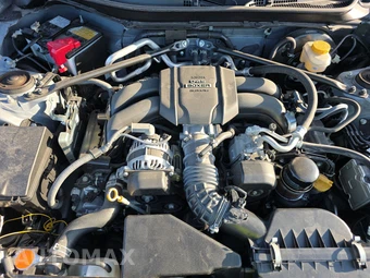 2024 Toyota GR86 - miniatura 16