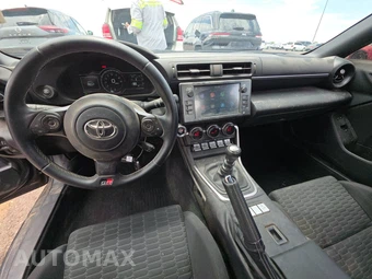 2024 Toyota GR86 – miniatura 11