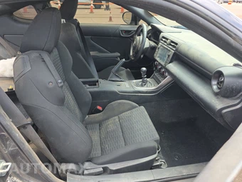 2024 Toyota GR86 – miniatura 8