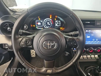 2024 Toyota GR86 Premium - miniatura 10